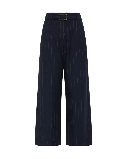 Patterned jumpsuit fabric color matching and print calibration